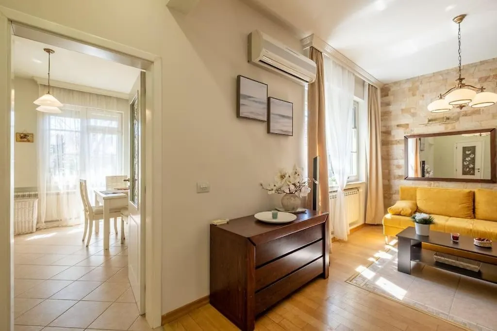 Aristocratic Place, Top Location Sofia