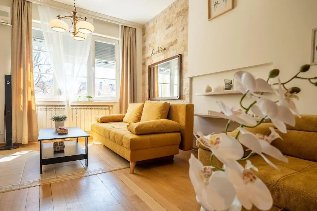 Aristocratic Place, Top Location Sofia Appartement